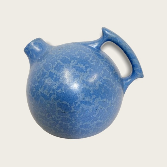 Vintage Red Wing American Art Pottery Blue Stipple Tilt Ball Pitcher #50 - Picture 2 of 10